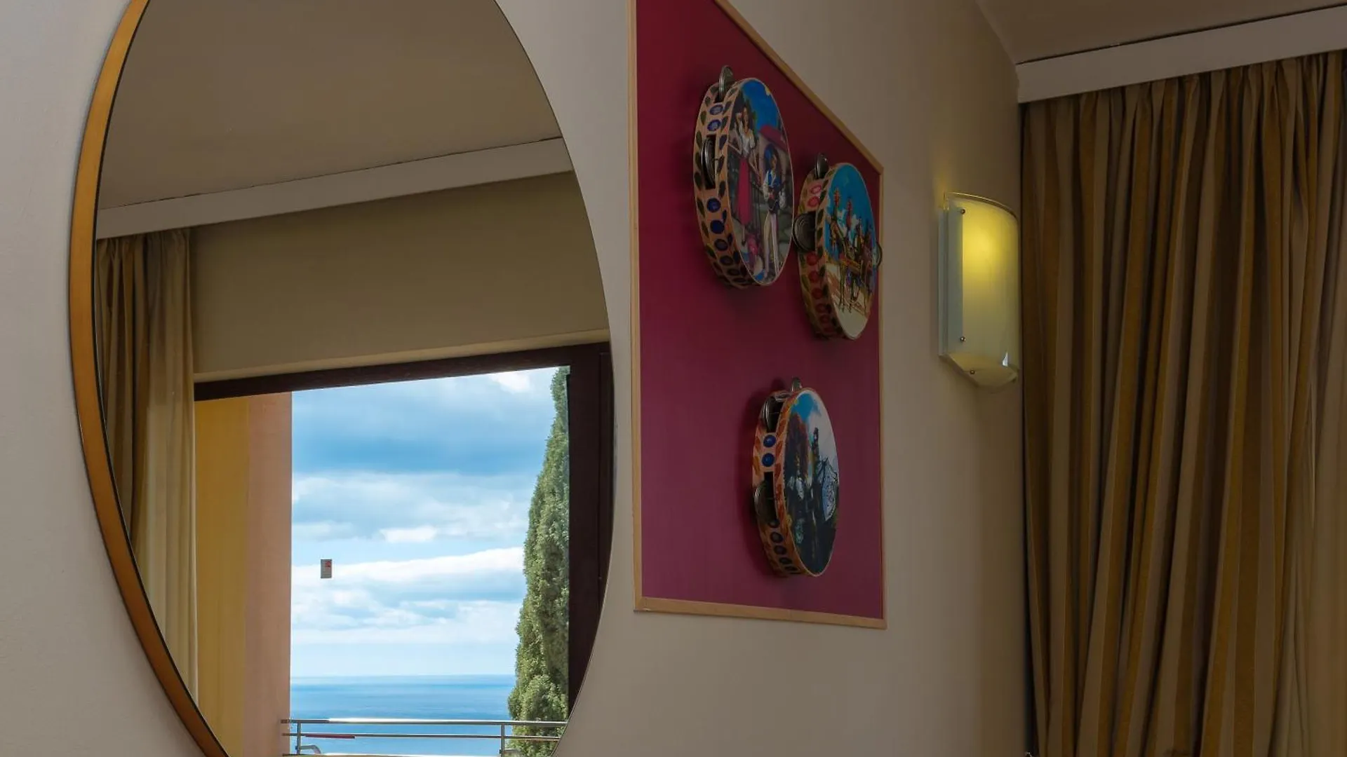 Hotel Ariston And Palazzo Santa Caterina Ταορμίνα